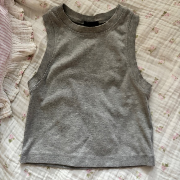 Tank Top Bundle - Picture 7 of 7